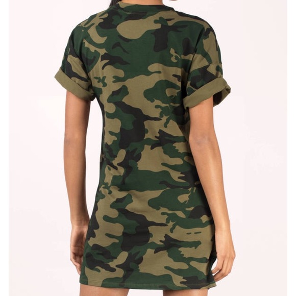 TOBI ‼️NWOT‼️ CAMO T-SHIRT DRESS - Picture 4 of 5